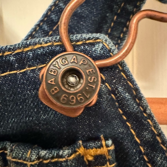 Baby Gap Denim Shortall - Picture 5 of 9